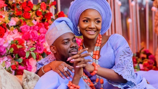 Adekunle Gold and Simi twins