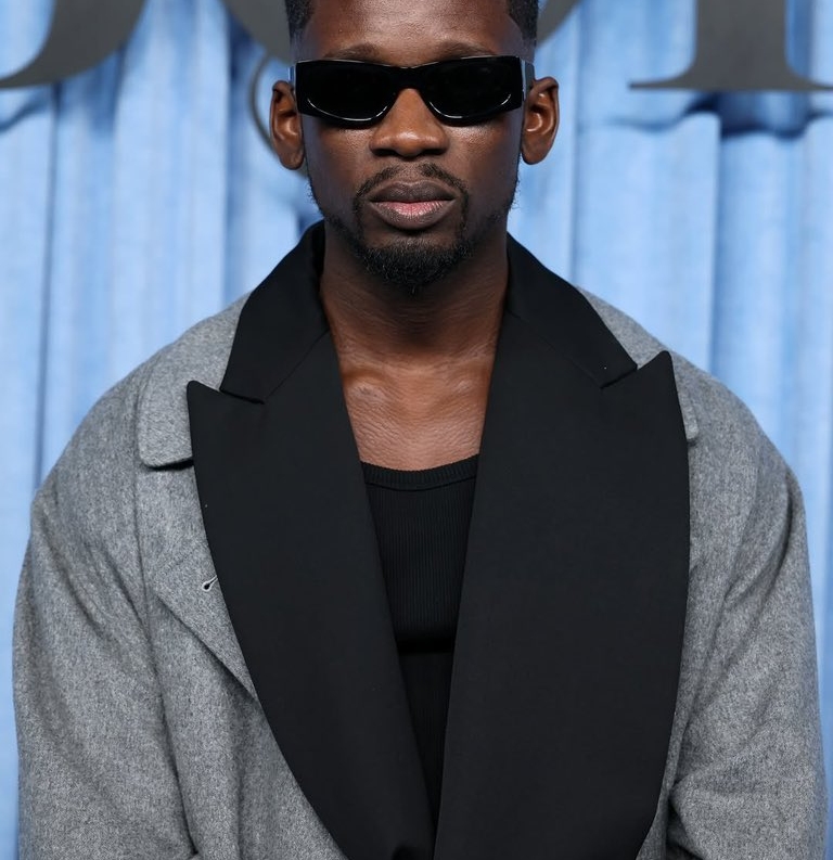 mr eazi violence lyrics