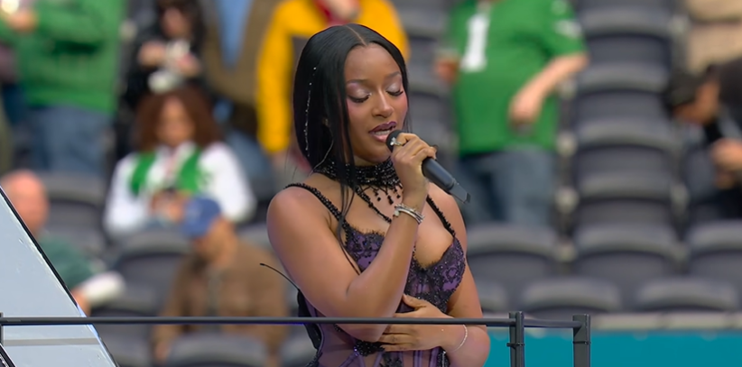 Ayra Starr performing at the NFL London halftime show at Tottenham Hotspur Stadium