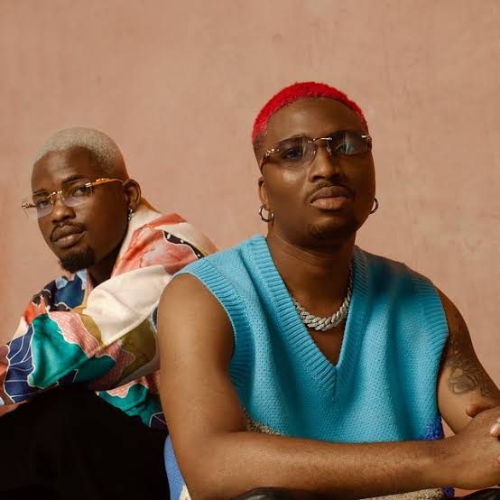 Kaestyle "One Life" ft. Ajebo Hustlers Lyrics